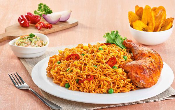 Indomie noodles with fried chicken